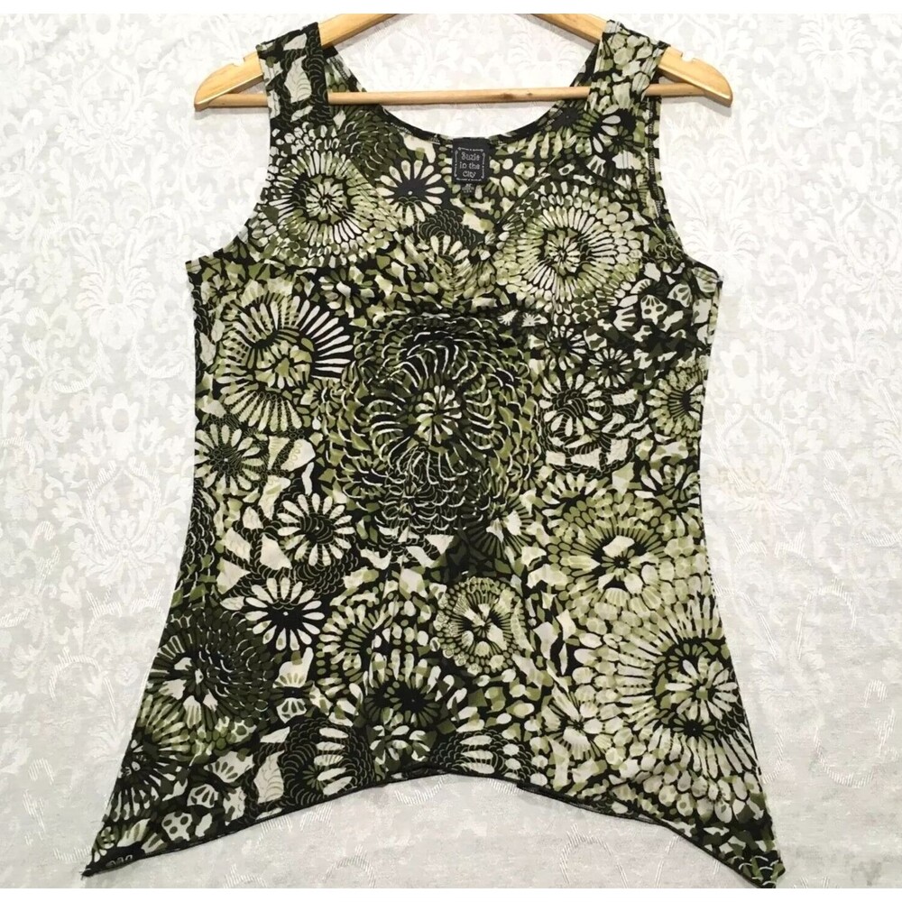 Floral Retro Green Tank Top Womens Size M V Neck Boho Garden Fairy